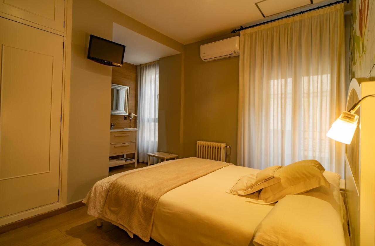 Hotel Alfonso IX (Adults Only) Caces Exterior foto
